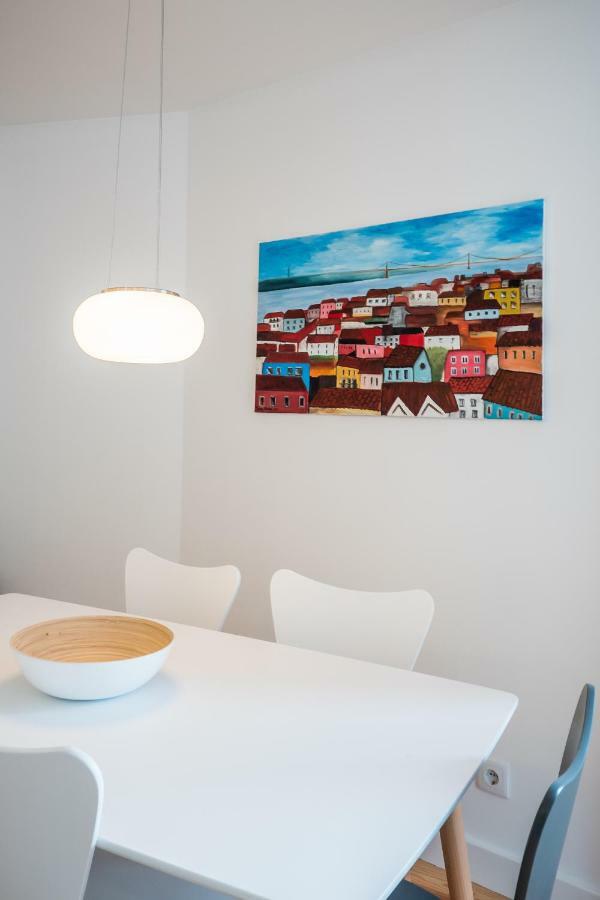 Sunshine House - Exclusive Apartment - Home By The Castle Lisboa Екстериор снимка