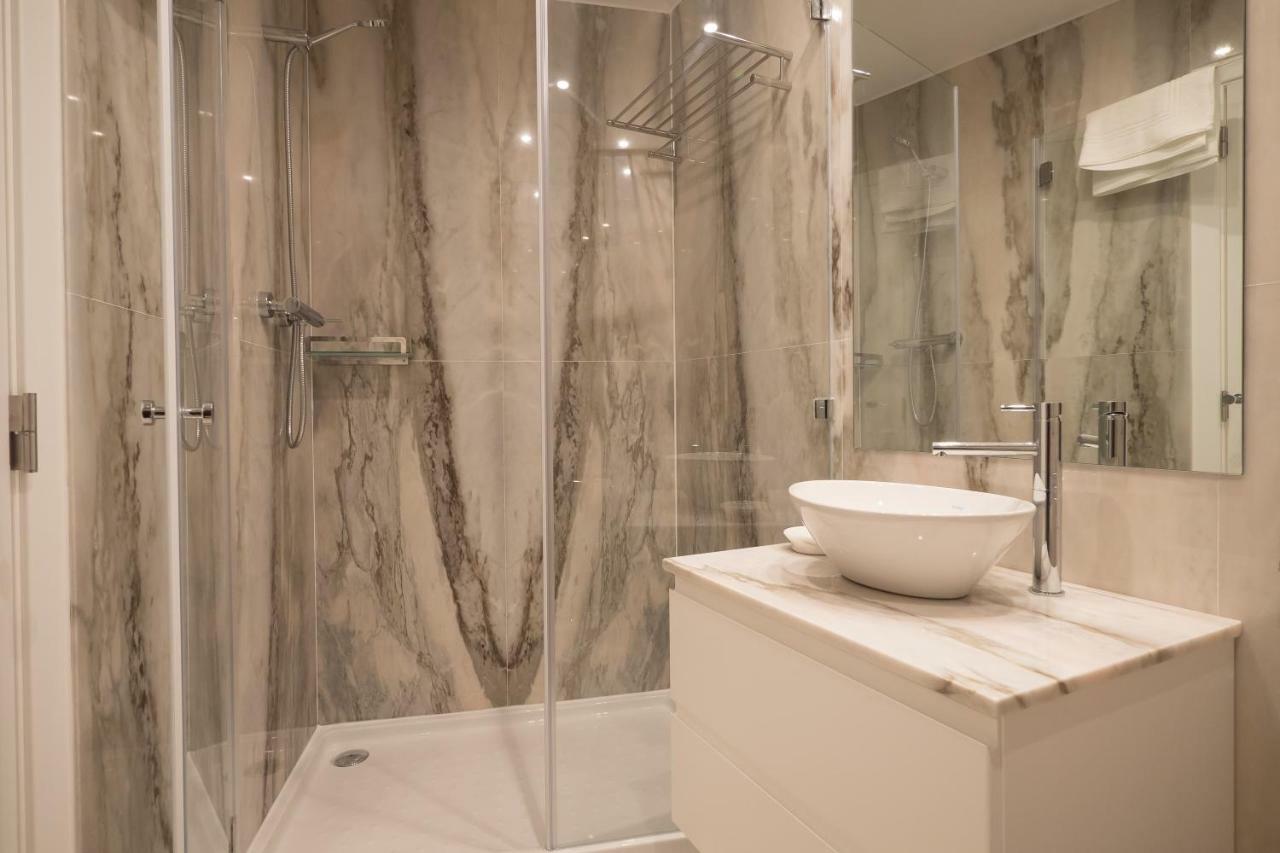 Sunshine House - Exclusive Apartment - Home By The Castle Lisboa Екстериор снимка
